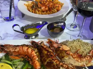 Caffe Luna Rosa