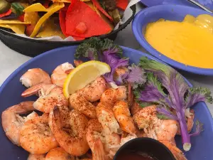 Catches Waterfront Grille