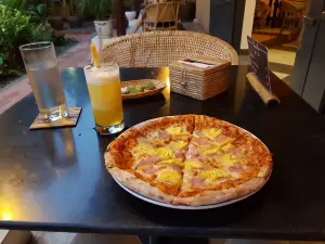 La Pizza