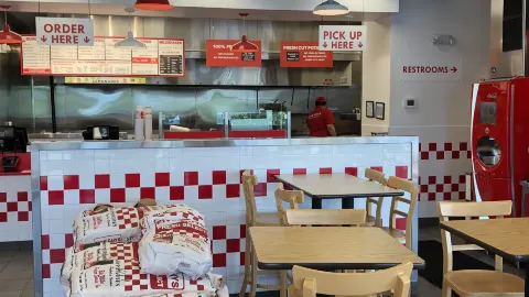 Five Guys in 菲德里克