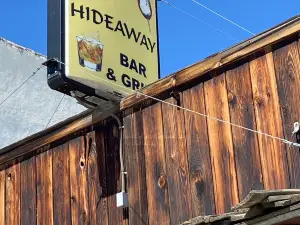 Shyla's Hideaway, Bar and Grill