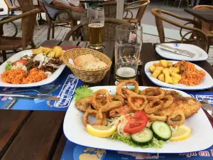 Grieks Specialiteiten Restaurant Sirtaki