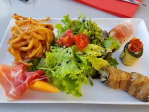 Pasta Politi Restaurant
