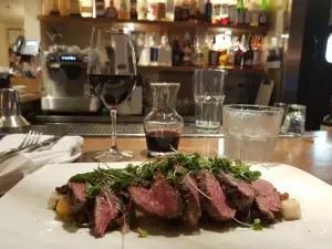 Arms Reach Bistro
