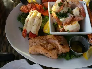 The Boathouse Seafood Restaurant And Waterfront Patio