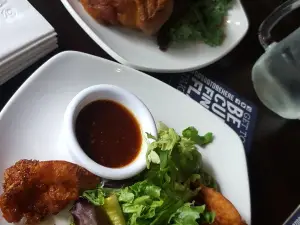 Kelly O'Bryan's Neighbourhood Restaurant