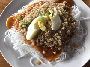 Aling Luring's goto & serkele