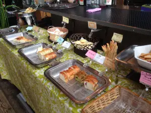 Garden Dining en