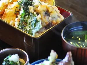 Koshu Hoto Hyakuma