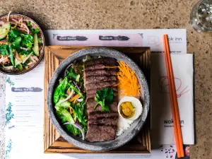 Michael Wan's Wok Inn