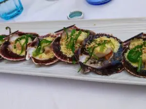 La Mary Leon Restaurant
