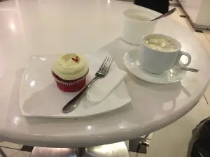 Cupcake Delights Bakery