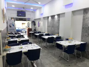 Restaurant El Tahrir