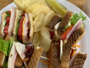 Barney's Cafe