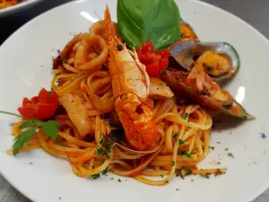 Ristorante Pizzeria La Ronde