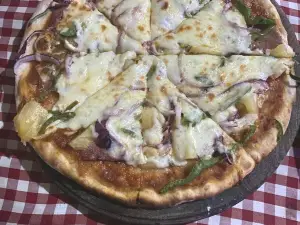 Marietta's Pizza Restaurant