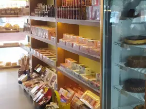 NIK BAKER'S
