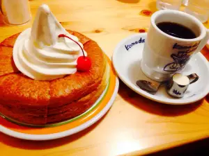 Komeda's Coffee