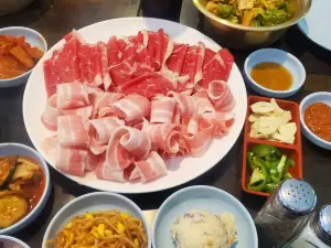 Go Hyang Jip