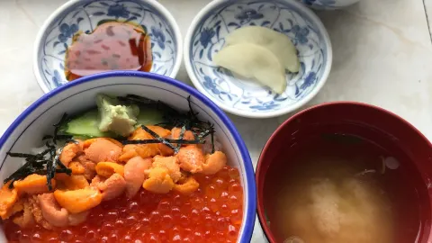 Utoro Fishermans' Wives Co-operative Diner in Shari