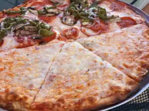 vito's pizza pie