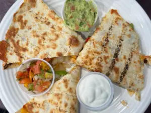 Ana’s Family Restaurant