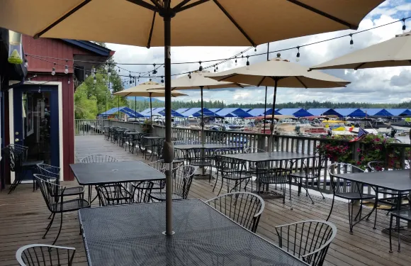 The Boathouse Bar & Grill