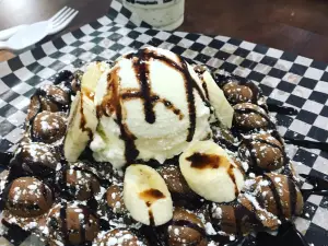 Magel's Cafe