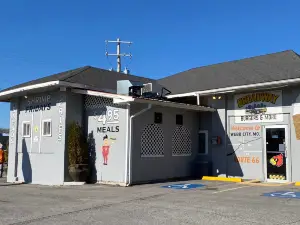 Broadway Burgers & More