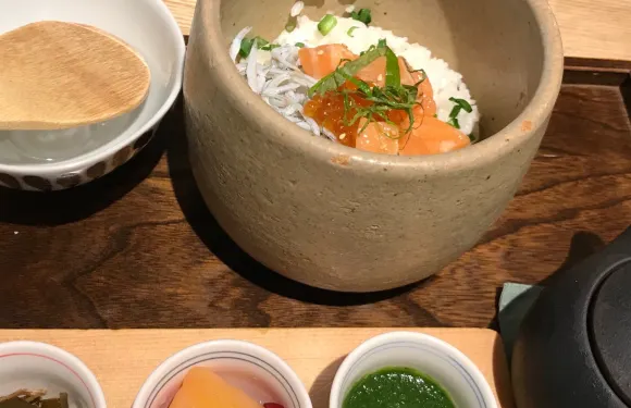 Momijichaya