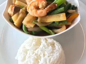 Royal Thai Cuisine