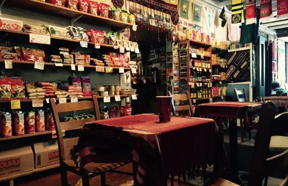 Caffe Kilim