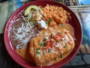 Los Cabos Family Restaurant