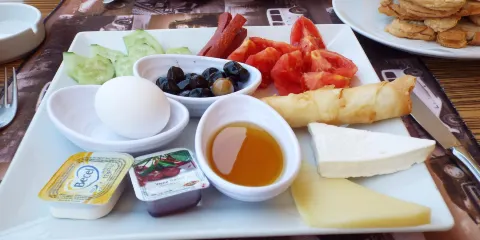 Broadway Restaurant