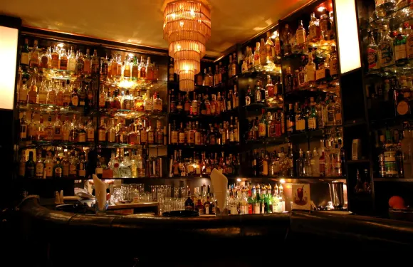 Nightfly's American Bar
