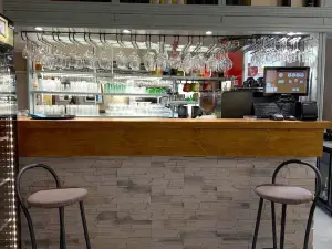 Caffe Wine & Food Bistro Melody