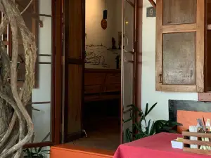 Master’s Art Cafe