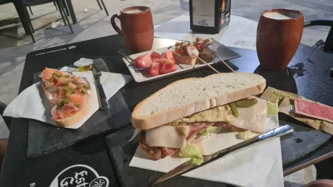 Café bar E.S Mirador in 카졸라