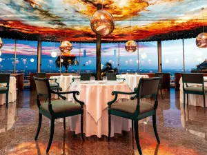 La Cupula Restaurant