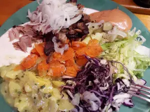 Carinas Grill