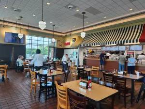 Smithfield's Chicken 'N Bar-B-Q
