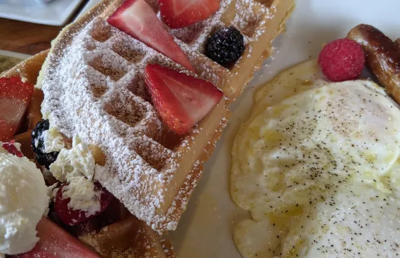 Redwood Cafe