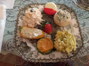 Miss Minerva's Tea Room and Gift Shop