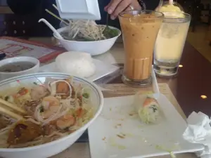 Pho Vinh Long