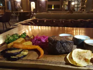 Tesla bar & grill
