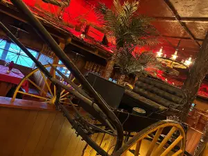 Dutch Frontier Restaurant