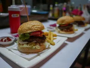 Microkosmos Craft Beer & Burger Bar