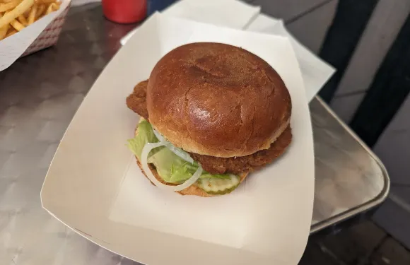 Inclined Burgers And Brews