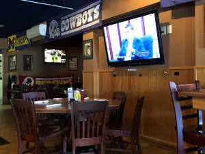 Maxie's Grill & Tap Room