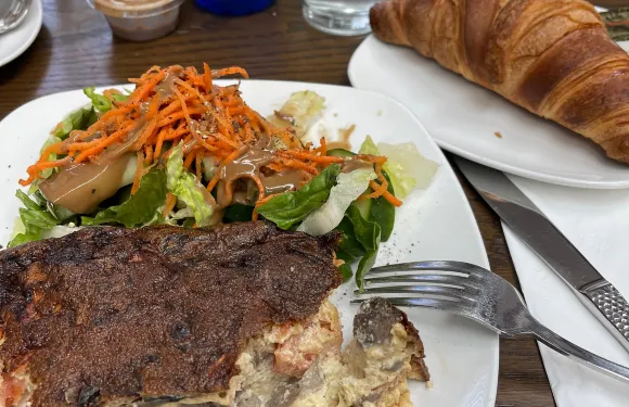 Bitton Bistro Cafe